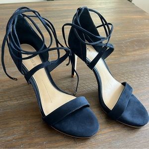 Gianni Bini 7.5 strappy navy heels - worn once!
